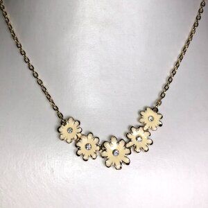 Amrita Ivory & Gold Flower Necklace